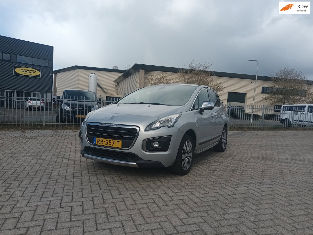 Peugeot 3008 - 1.2 PureTech Blue Lease Executive 1.2 PureTech Blue Lease Executive - AutoWereld.nl