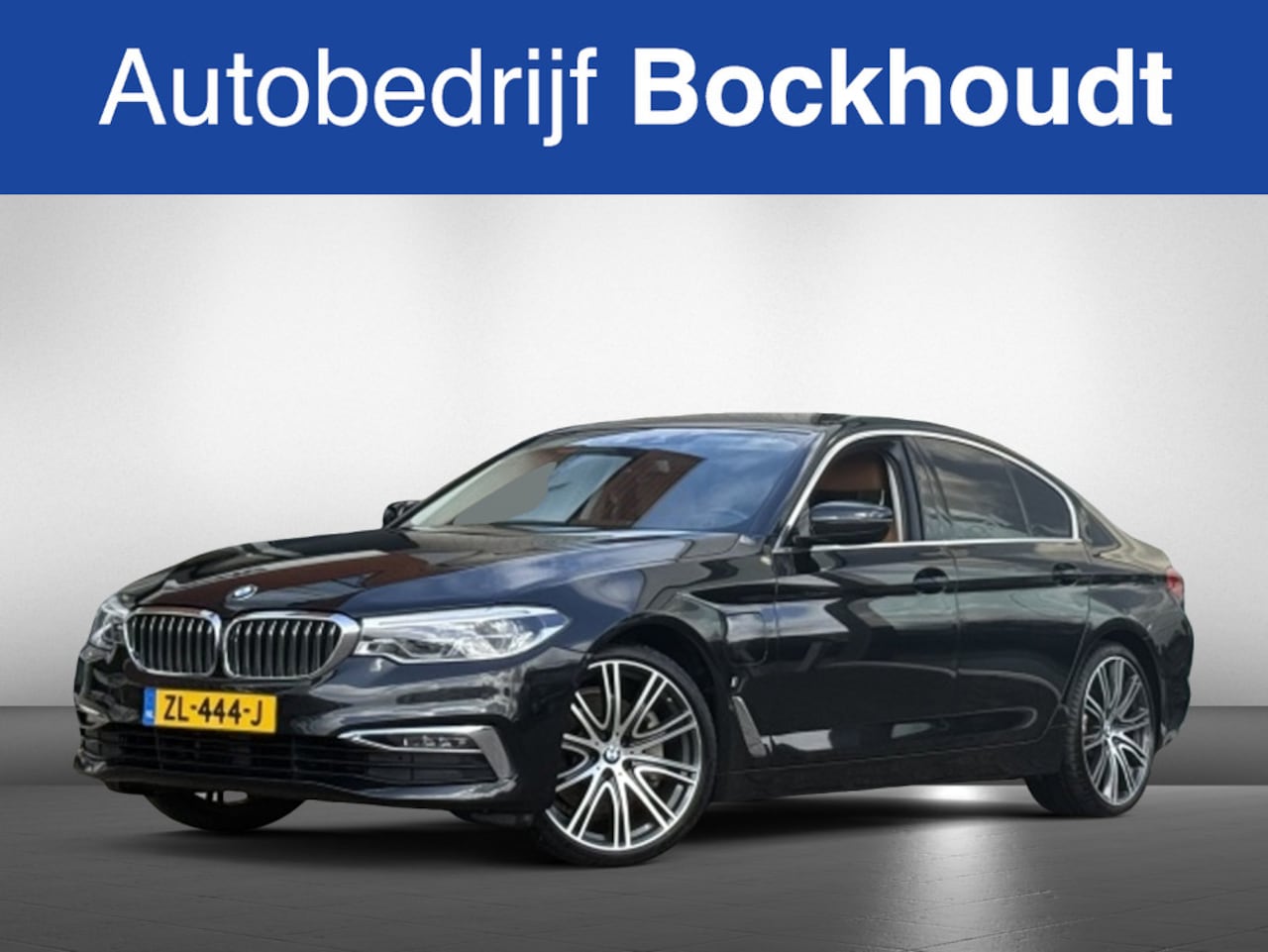 BMW 5-serie - 530e iPerf High Exe - AutoWereld.nl