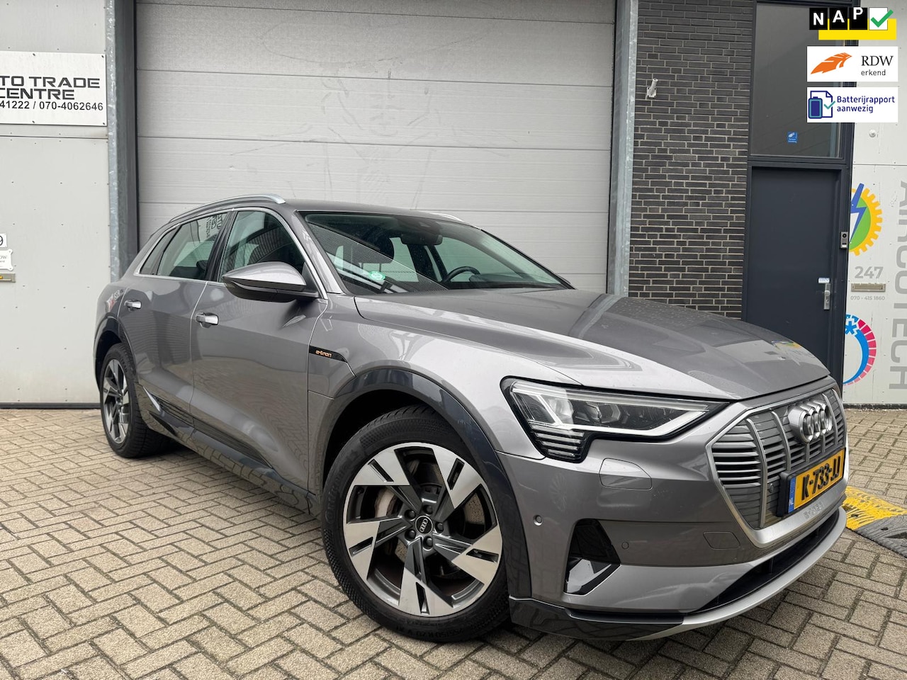 Audi e-tron - 50 quattro Business edition 71 kWh 88% SoH [Dealer OH | 1e eigenaar | Memory | Trekhaak af - AutoWereld.nl
