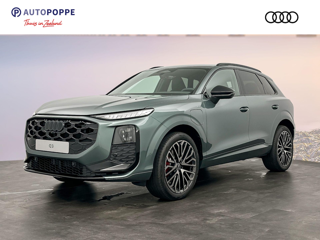 Audi Q3 - S edition e-hybrid 200 kW / 272 PK SUV 6 versn. S- - AutoWereld.nl