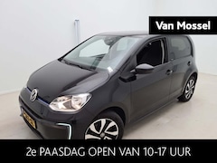 Volkswagen e-Up! - e-up Style 83 PK| Dealeronderhouden | Achteruitrijcamera | Stoelverwarming | Climatronic |