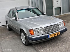 Mercedes-Benz 230 - 200-500 E