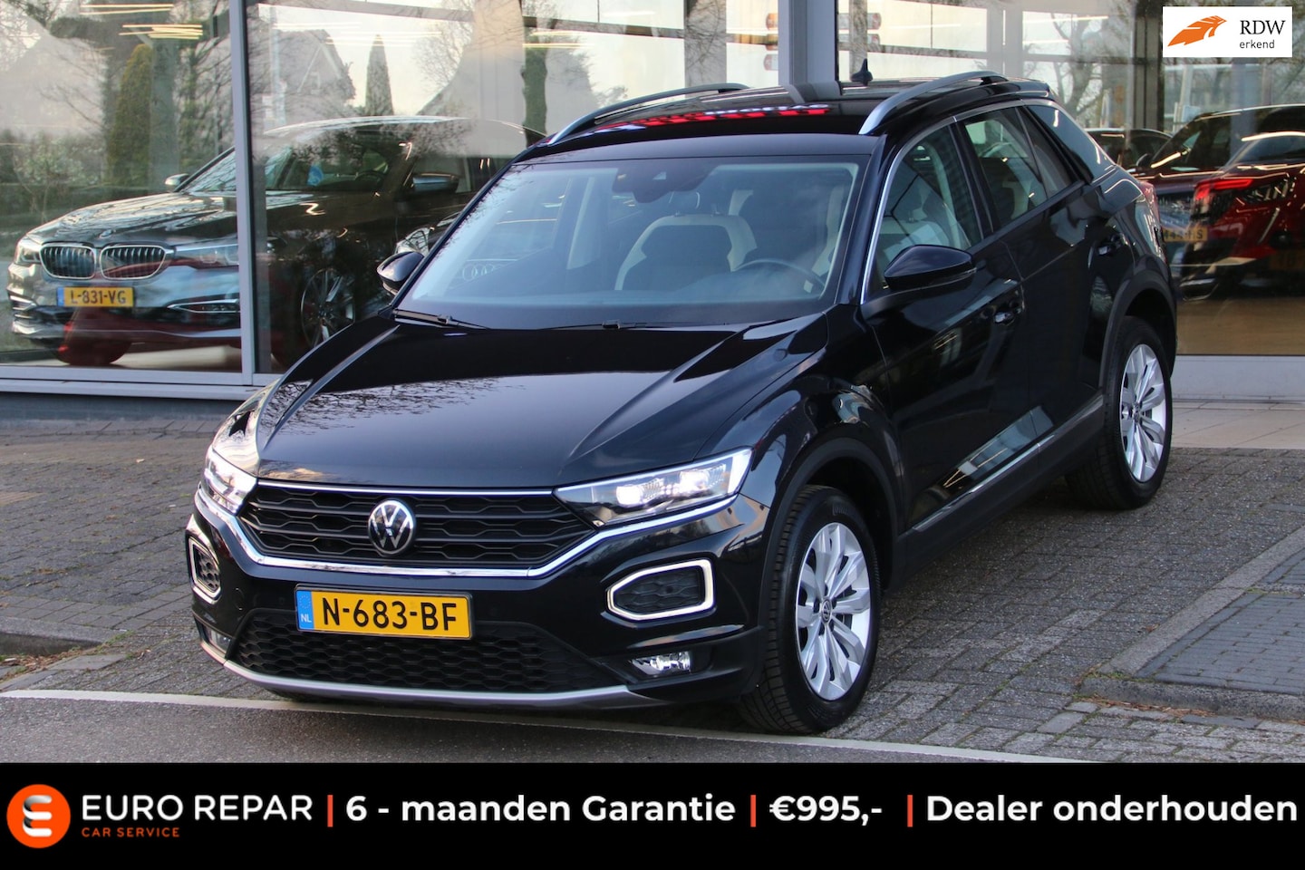 Volkswagen T-Roc - 1.5 TSI Sport Business VIRT. COCKPIT TREKHAAK AUTOMAAT! - AutoWereld.nl