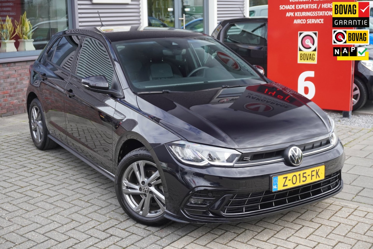 Volkswagen Polo - 1.0 TSI R-Line / ACC / Carplay / Digital dash / Btw - AutoWereld.nl