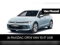 Volkswagen Golf - 1.5 eTSI Life Edition 116PK Automaat | 360 camera | IQ Lights | 17" Lichtmetalen velgen |