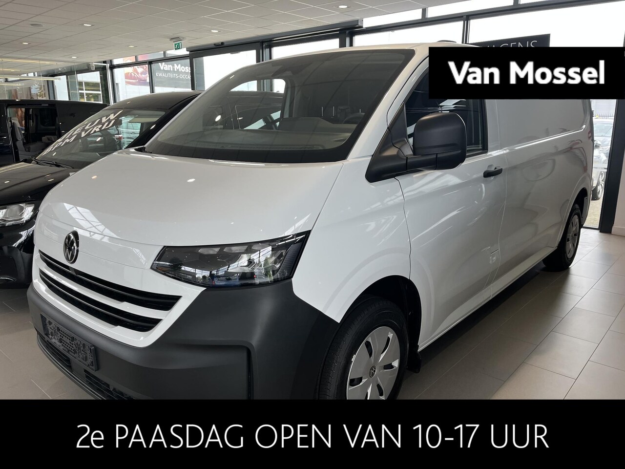 Volkswagen e-Transporter - L2H1 Life 218 pk | TIJDELIJK €2.000,- PREMIE | Airco | Trekhaak | Multifunctioneel stuur | - AutoWereld.nl