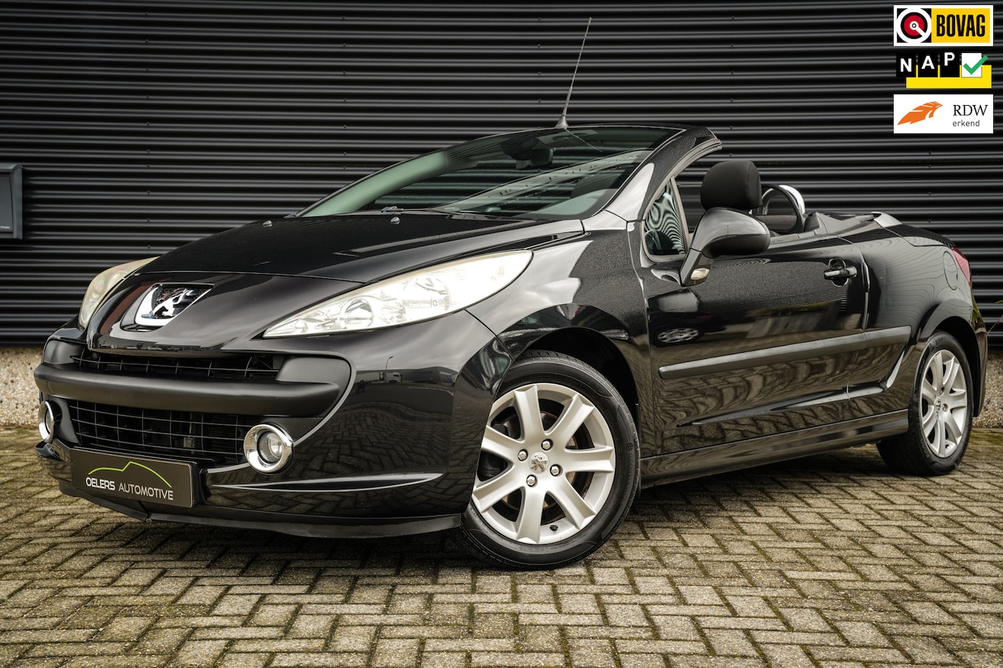 Peugeot 207 CC - 1.6 VTi | Airco | Navi | Camera | Metalic | LM velgen | DAB Radio | - AutoWereld.nl