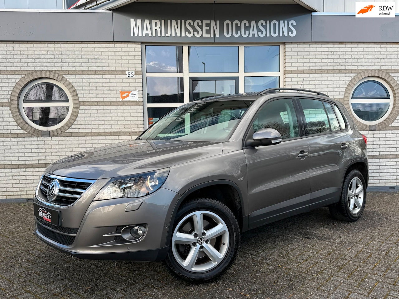 Volkswagen Tiguan - 2.0 TSI Comfort&Design 4Motion|Leder,Trekh,Navi| - AutoWereld.nl