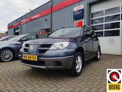 Mitsubishi Outlander Sport - 2.0 Invite+