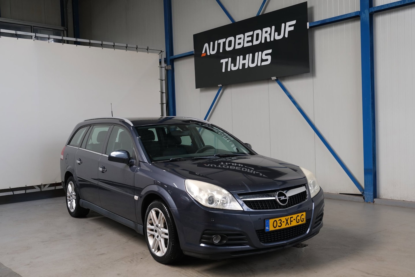 Opel Vectra Wagon - 1.8-16V Executive - > EXPORT < - AutoWereld.nl