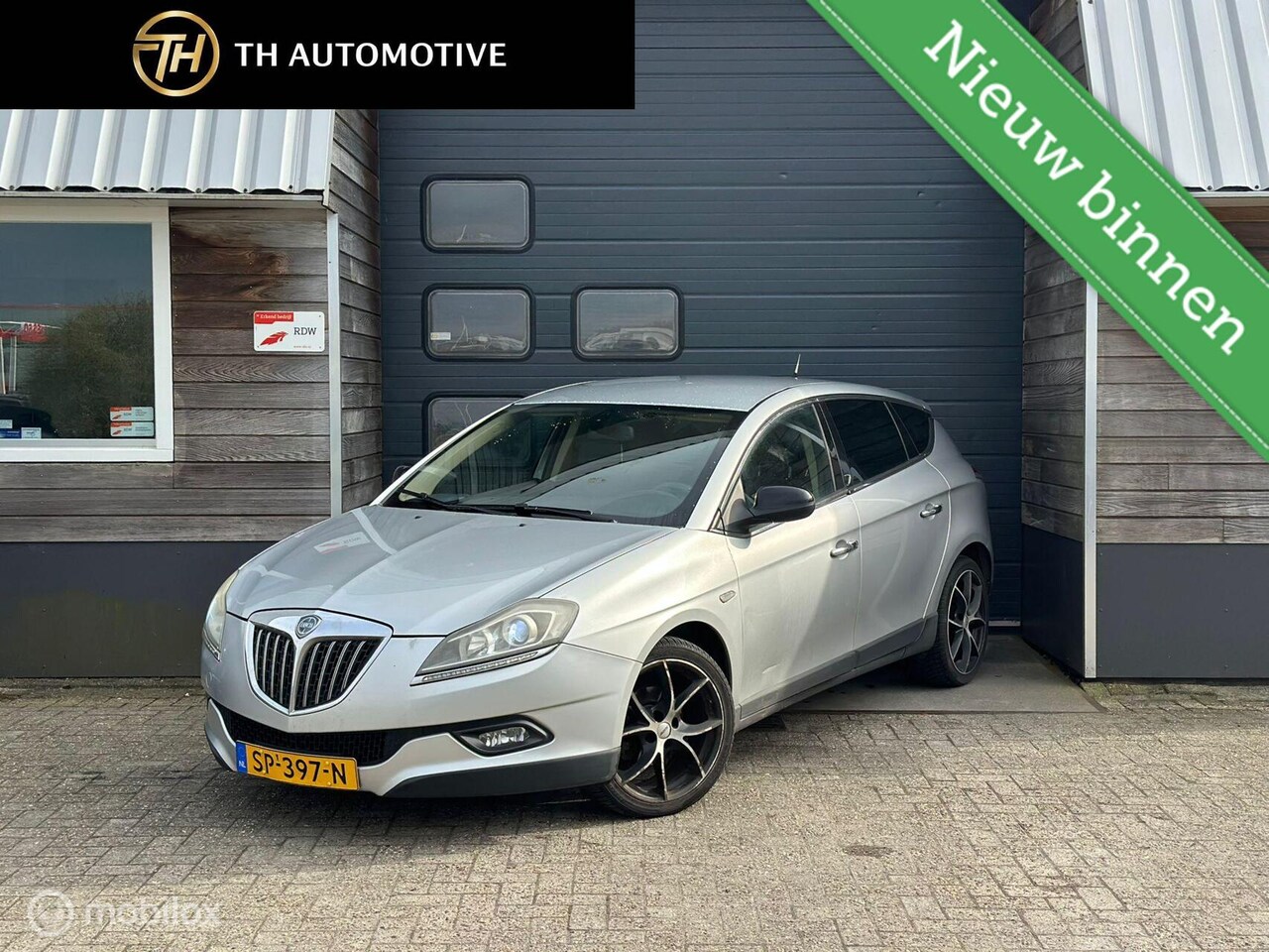 Lancia Delta - 1.4-16V Argento| Airco | Cruise |Lane Assist. - AutoWereld.nl