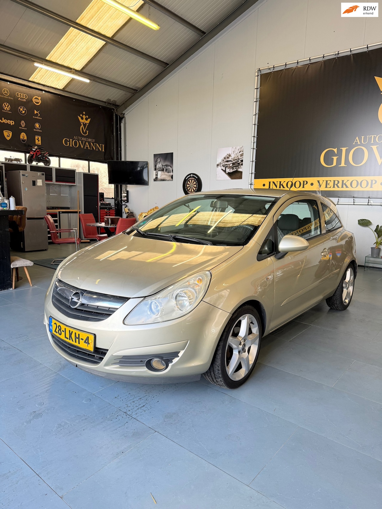 Opel Corsa - 1.2-16V Essentia INRUIL MOGLELIJK - AutoWereld.nl