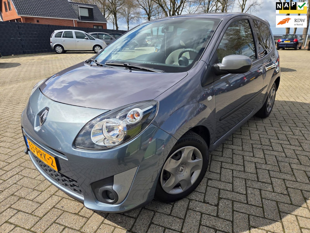 Renault Twingo - 1.2-16V Collection 2011. Airco/Elektrische ramen/Spoiler etc.. APK 12-2026 - AutoWereld.nl