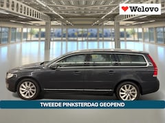 Volvo V70 - 2.0 T4 Inscription Edition stoelverwarming en koeling Dealer onderhouden met garantie