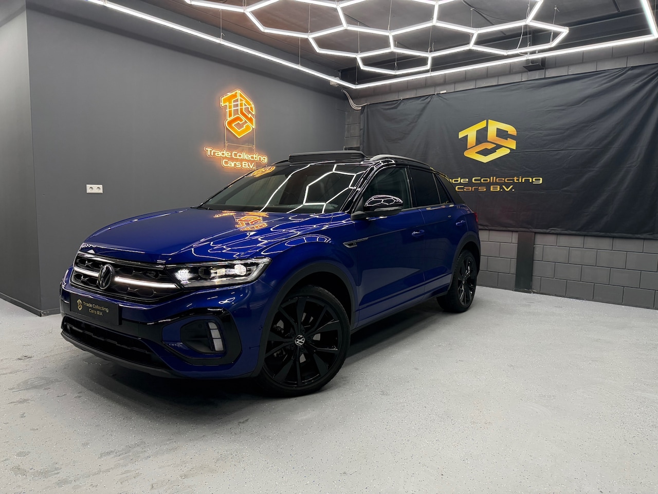 Volkswagen T-Roc - 1.5 TSI R-Line Business 1.5 TSI R-Line Business - AutoWereld.nl