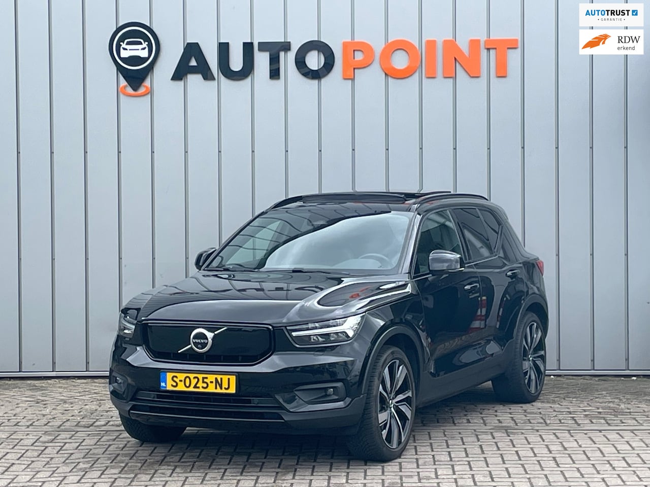 Volvo XC40 - Recharge P8 AWD R-Design SOH90%|TREKHAAK|PANO|360*CAMERA|HARMAN/KARDON|MEMORYSEAT|VIRTUAL. - AutoWereld.nl