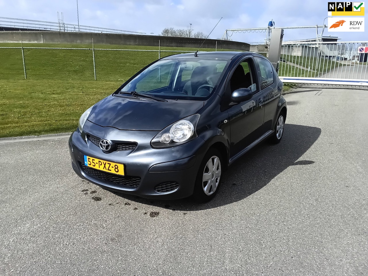Toyota Aygo - 1.0-12V Comfort Navigator AIRCO - AutoWereld.nl