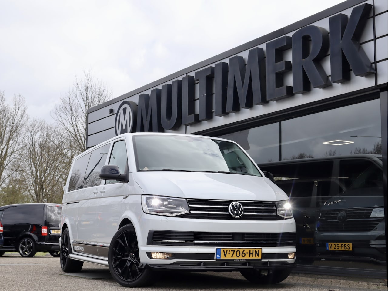 Volkswagen Transporter - 2.0 TDI 150PK DSG LUXE DUBBELE CABINE - AutoWereld.nl