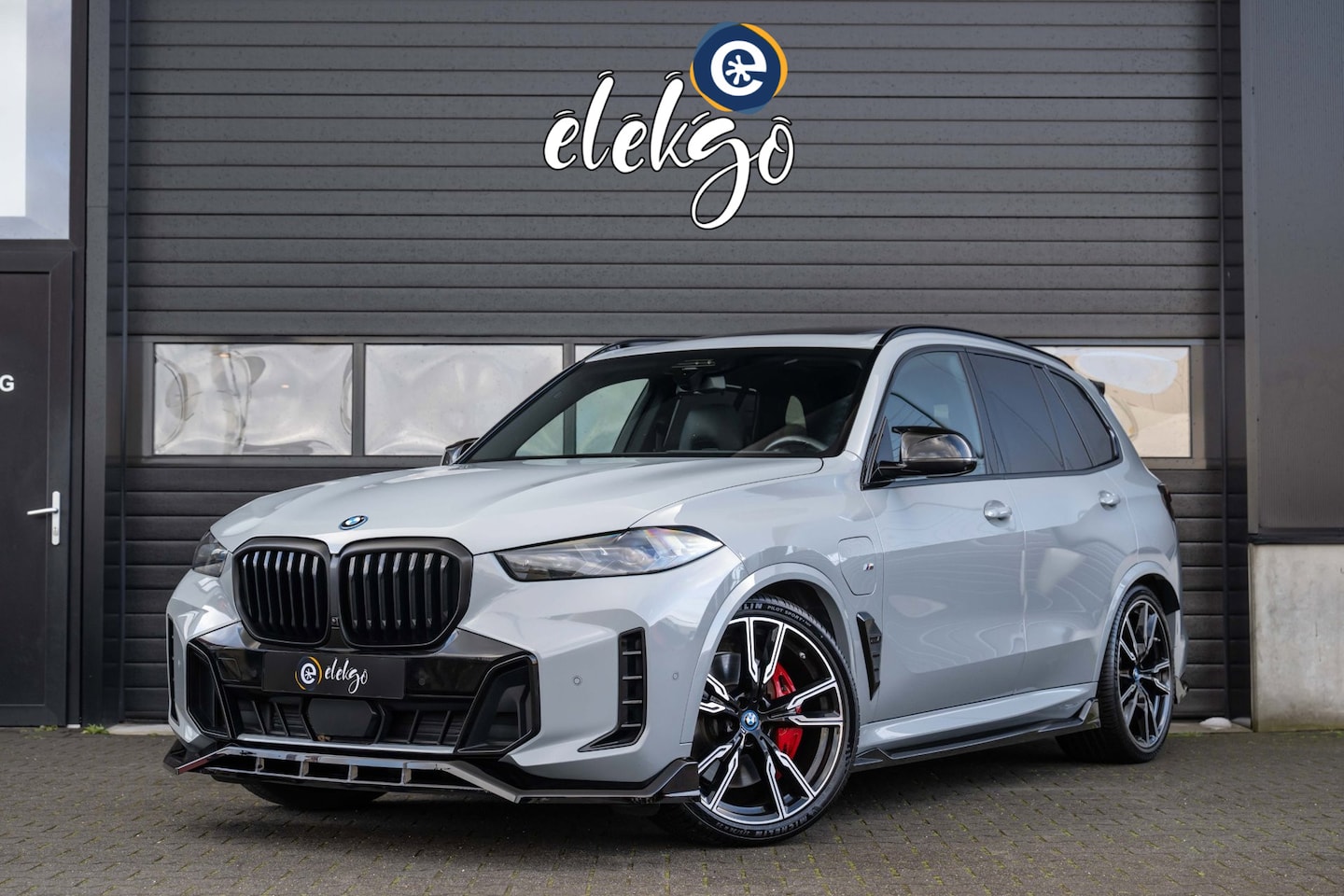 BMW X5 - XDrive50e M-Sport Pro 489PK|Massage|Pano|Harman Kardon|HuD|360 - AutoWereld.nl