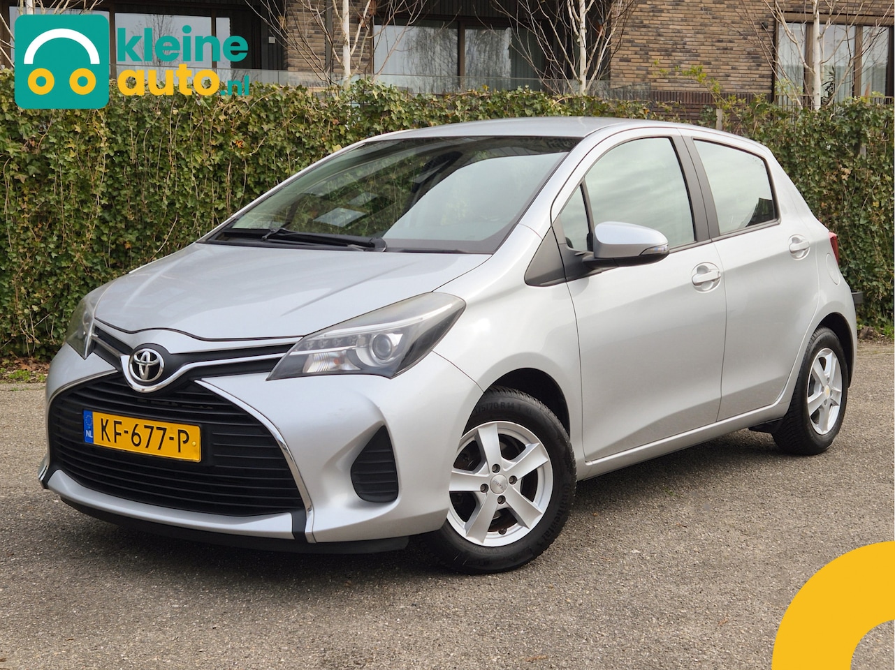Toyota Yaris - 1.0 VVT-i Aspiration | Achteruitrijcamera | Airco | 78.000km NAP - AutoWereld.nl