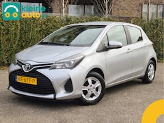 Toyota Yaris - 1.0 VVT-i Aspiration | Achteruitrijcamera | Airco | 78.000km NAP
