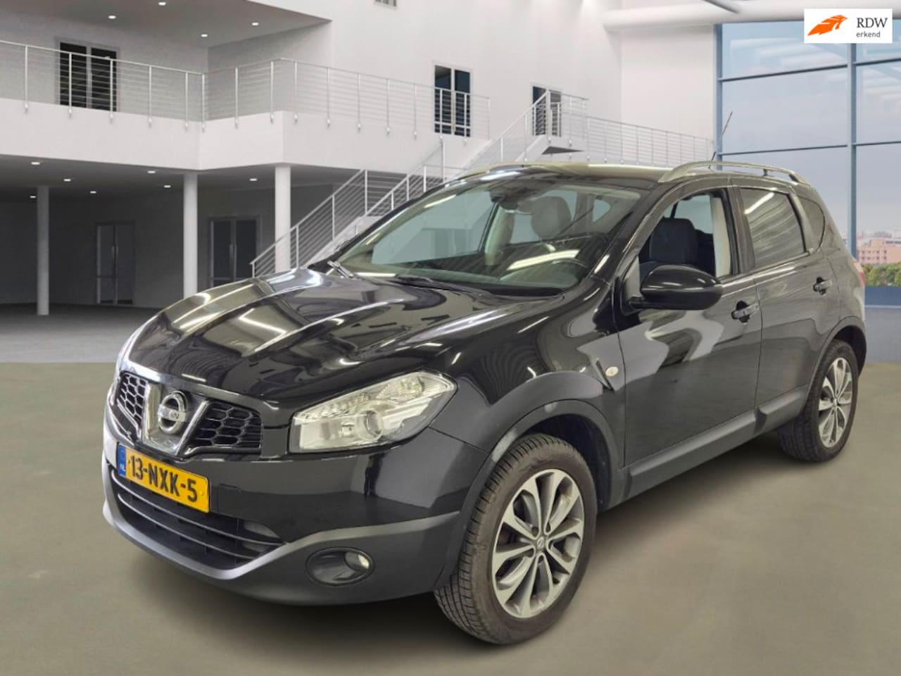 Nissan Qashqai - 2.0 Connect Edition TREKHAAK PANO NAVI CAMERA - AutoWereld.nl
