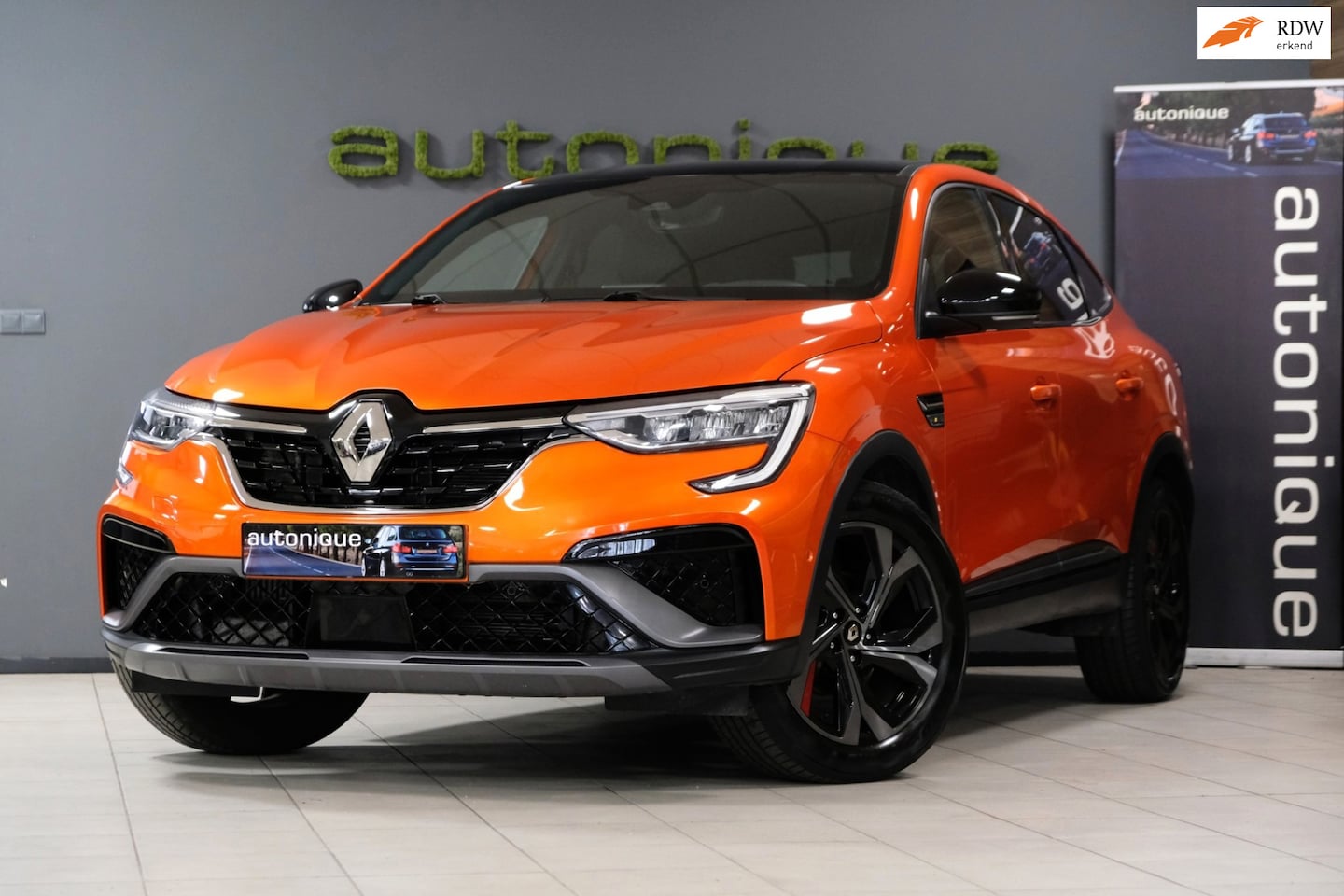 Renault Arkana - 1.3 TCe 140 *17.000!!km* RS LINE Bose/Leder|Alcantara/Navi/Camera UNIEKE AUTO - AutoWereld.nl