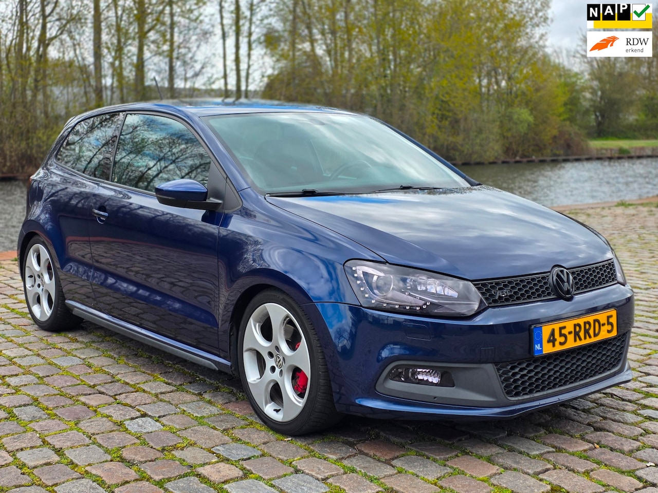 Volkswagen Polo - 1.4 TSI GTI Automaat airco cruis control navigatie 179pk - AutoWereld.nl