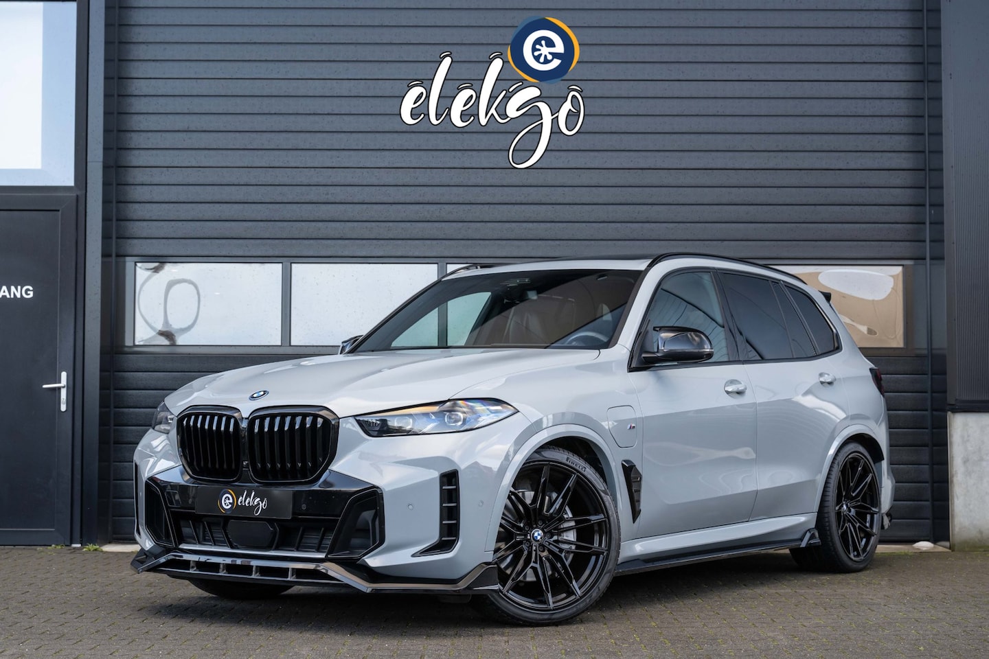 BMW X5 - XDrive50e M-Sport 489PK|Laser|Pano|Harman Kardon|HuD|360 - AutoWereld.nl