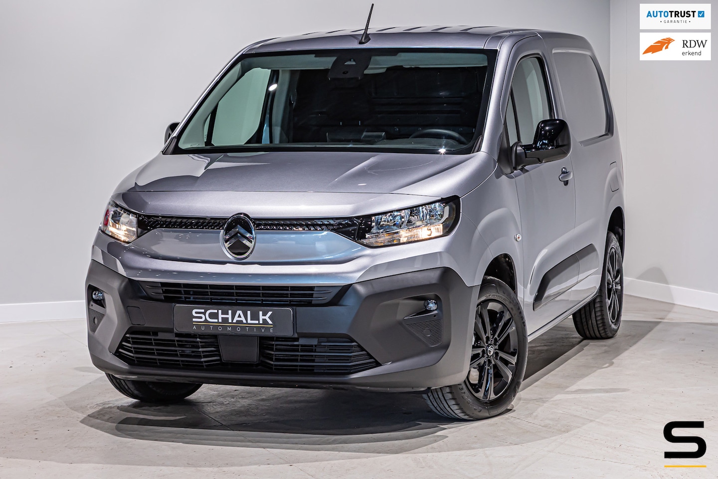 Citroën Berlingo - 1.5 BlueHDi 130 EAT8 S&S L1|NAP|Trekhaak| - AutoWereld.nl