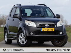 Daihatsu Terios - 1.5-16v Exclusive 4WD Leder Trekhaak