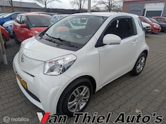 Toyota iQ - 1.0 VVTi Comfort airco lage km stand NAP