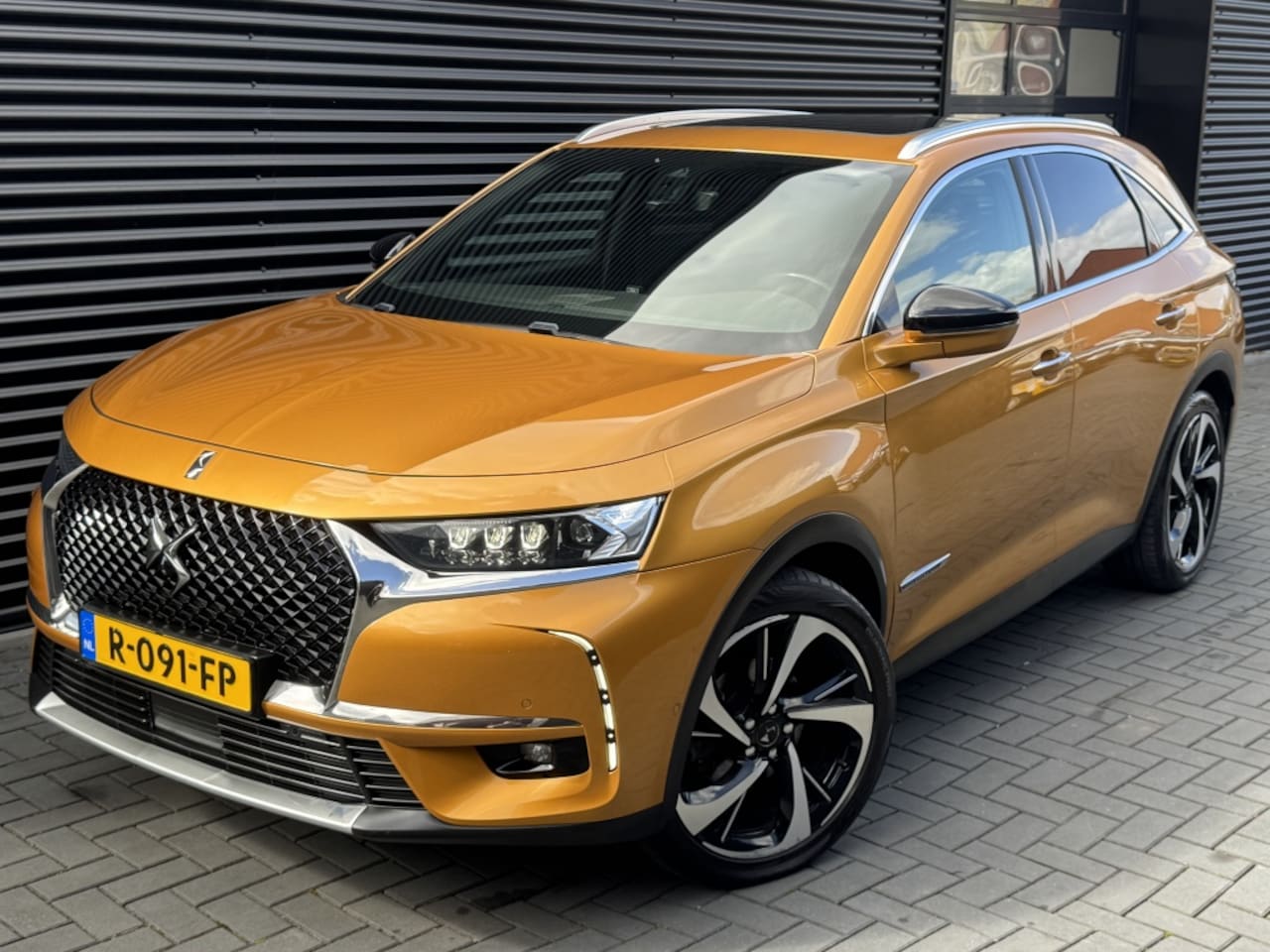 DS 7 Crossback - 1.6 PT La Premiere| OPERA| FULL OPTIE| PANO| GOUD - AutoWereld.nl