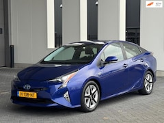 Toyota Prius - 1.8 AUTOMAAT Dynamic, achteruitrijcamera, navigatie, adaptief cruise controle, stoelverwar