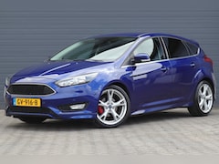 Ford Focus - 1.0 Titanium ST-LINE NAVI / PARKEERHULP / PDC