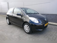 Toyota Yaris - 1.3 VVTi Terra AIRCO
