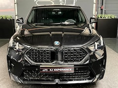 BMW X2 - SDrive20i M-Sport Launch Edition NAP MASSAGE PANO GARANTIE EL.TREKHAAK