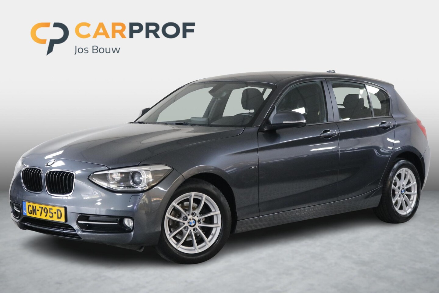 BMW 1-serie - 116i Executive Climate | Cruise | Xenon | Lichtmetaal | Bluetooth. - AutoWereld.nl