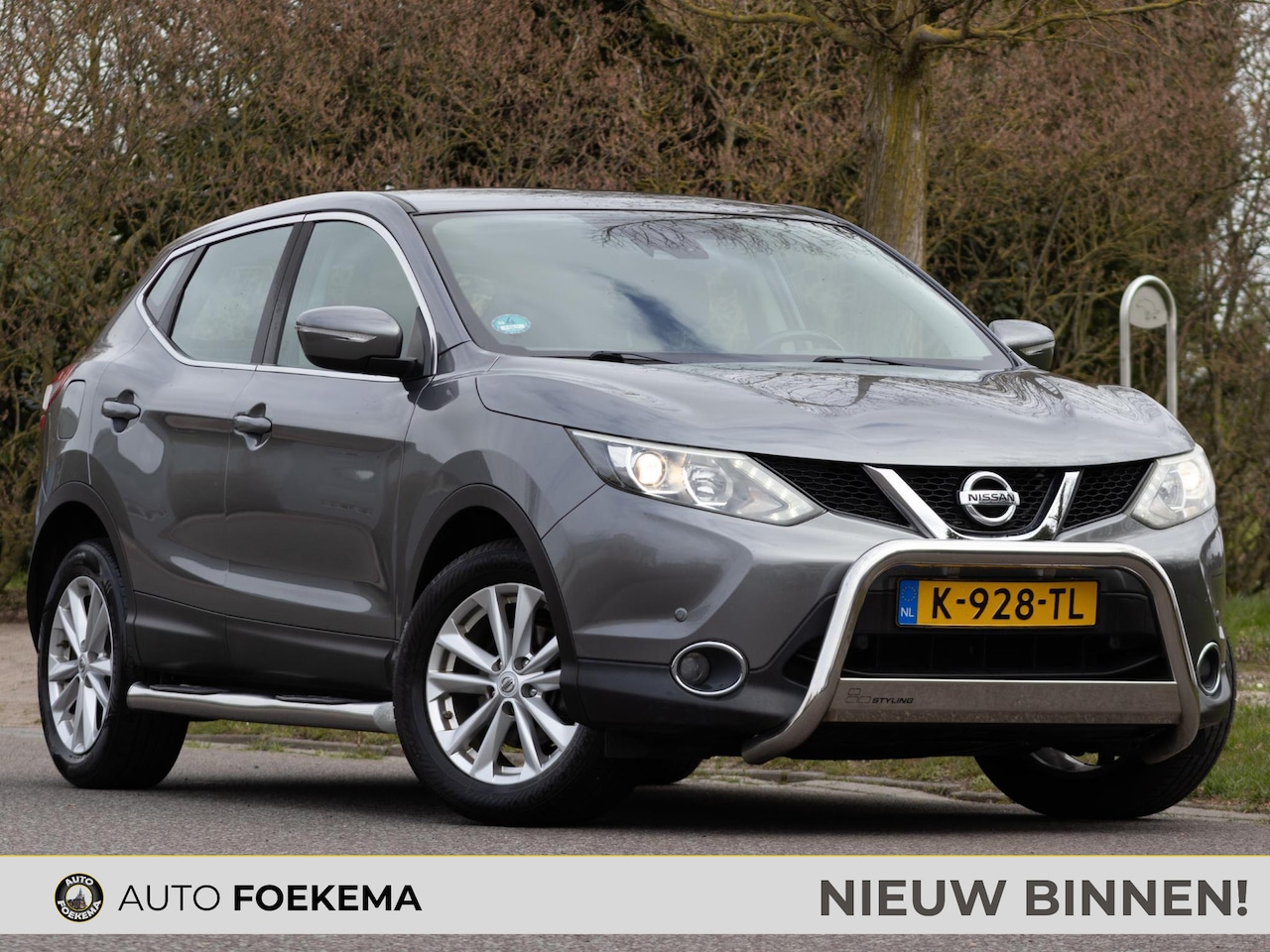 Nissan Qashqai - 1.2 Acenta Bull bar Trekhaak Navi - AutoWereld.nl