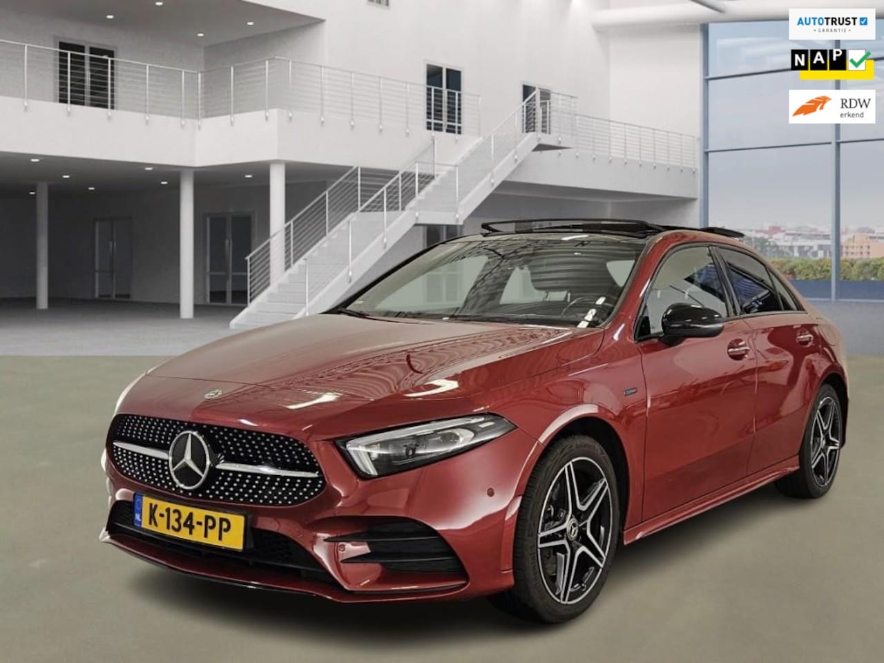 Mercedes-Benz A-klasse - 250 e Business Solution AMG Limited 250 e Business Solution AMG Limited - AutoWereld.nl
