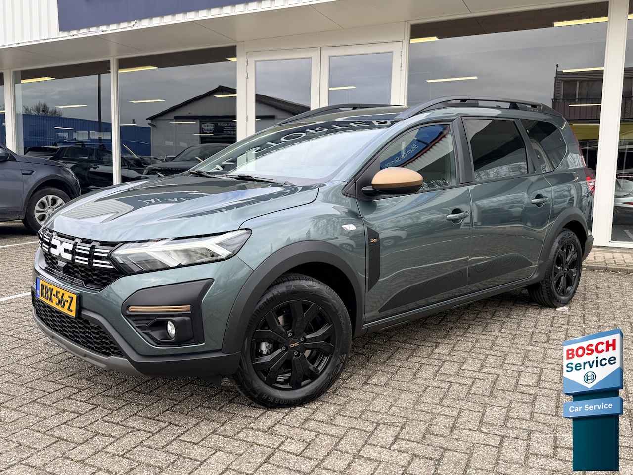 Dacia Jogger - 1.6 Hybrid 140 Extreme 7p. | Automaat | LED | Apple/Android | Keyless | PDC incl. Camera - AutoWereld.nl