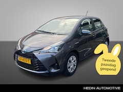 Toyota Yaris - 1.5 Hybrid Active | CAMERA | AUTOMAAT | NAVIGATIE | DEALER ONDERHOUDEN |