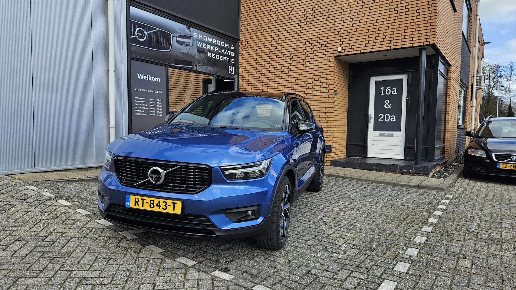 Volvo XC40 - 2.0 T5 AWD R-Design Intro Edition 2.0 T5 AWD R-Design Intro Edition - AutoWereld.nl