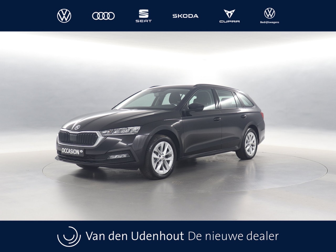 Skoda Octavia Combi - 1.4 TSI iV PHEV Business Edition DSG / Navigatie / Cruise Control / Parkeersensoren - AutoWereld.nl
