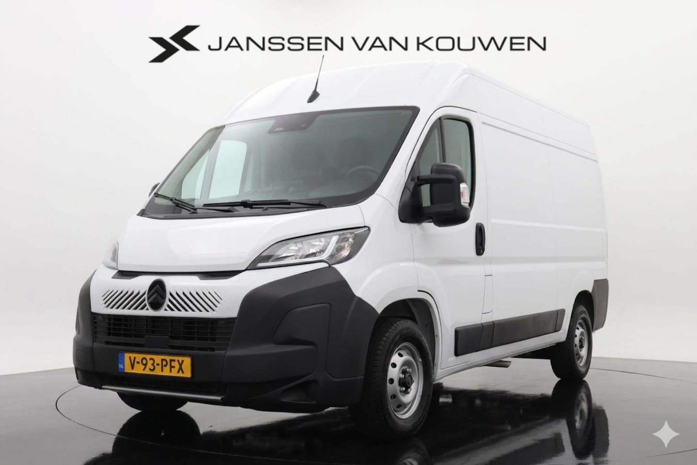 Citroën Jumper - 2.2 BlueHDi 140 S&S L2H2 3.5t Navi / Camera / Clima - AutoWereld.nl