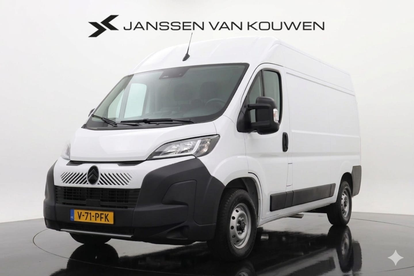 Citroën Jumper - 2.2 BlueHDi 140 S&S L2H2 3.5t Navi / Camera / Clima - AutoWereld.nl