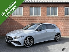 Mercedes-Benz A-klasse - 200 AMG |Pano|Trekhaak|Camera|