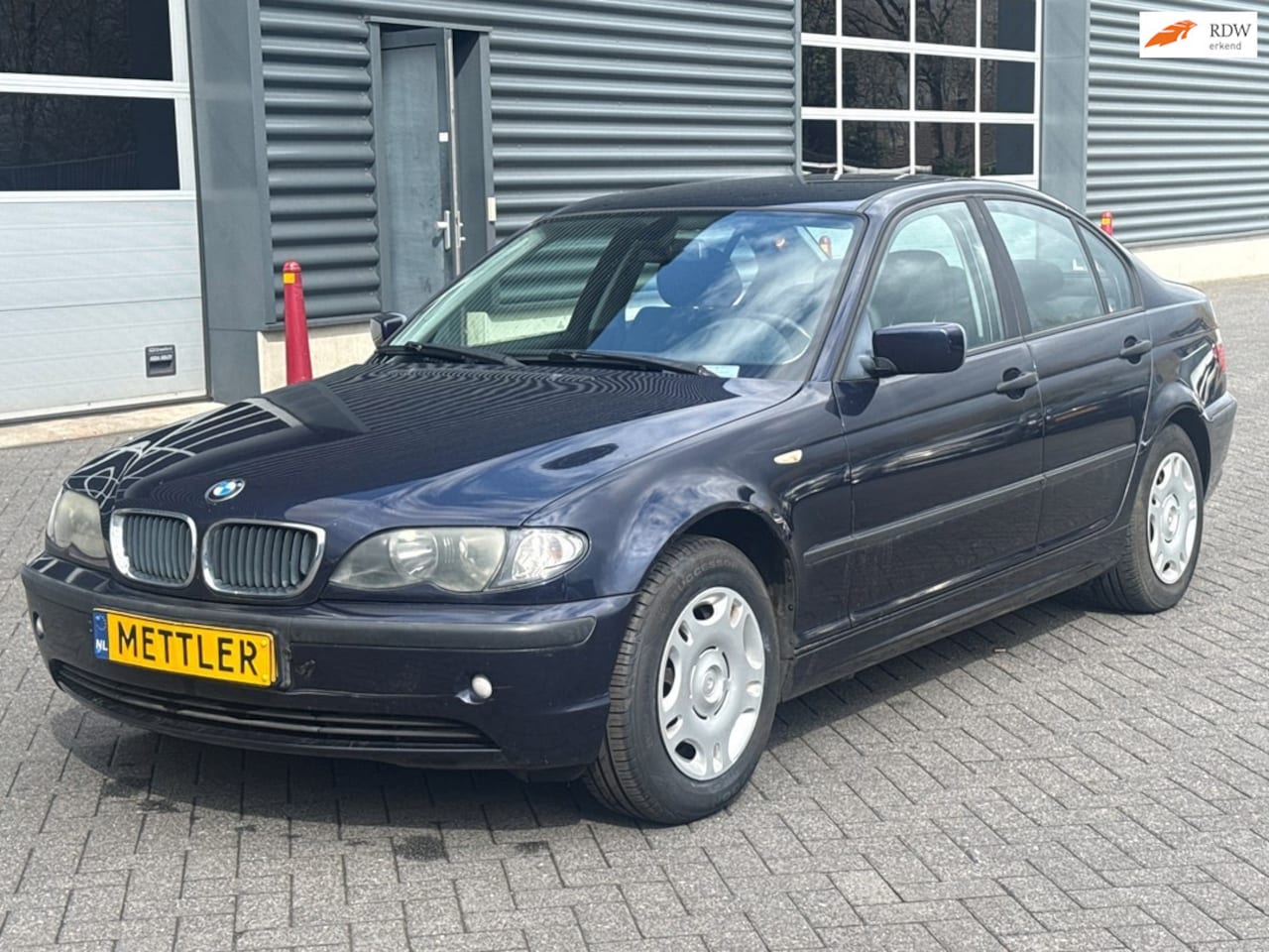BMW 3-serie - 316i Black&Silver II, airco, cruise control - AutoWereld.nl