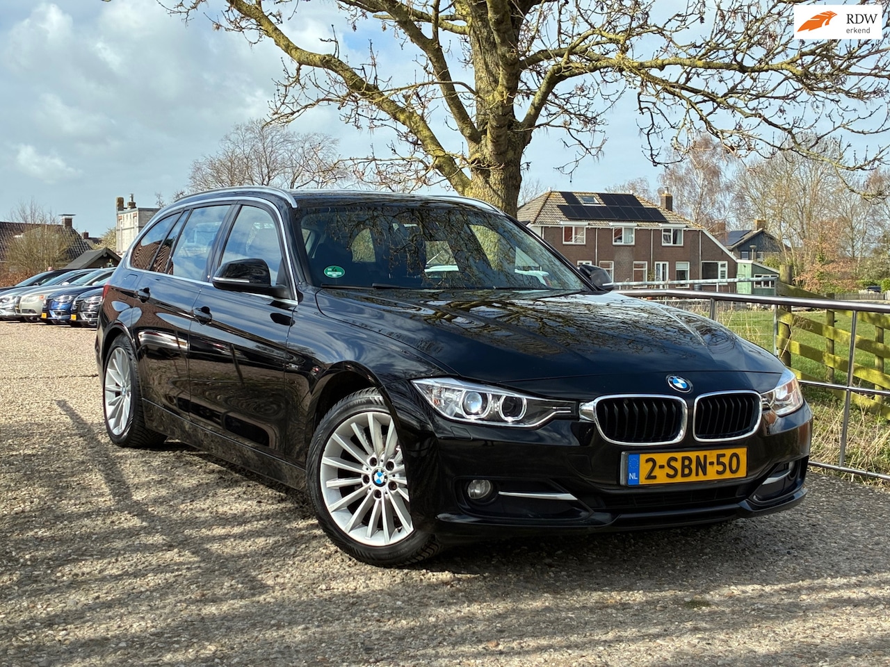 BMW 3-serie Touring - 320d Sport-Edition | Cruise + Clima + Navi Nu € 6.975,-!!! - AutoWereld.nl