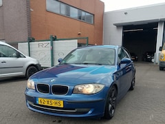 BMW 1-serie - 118i Business Line